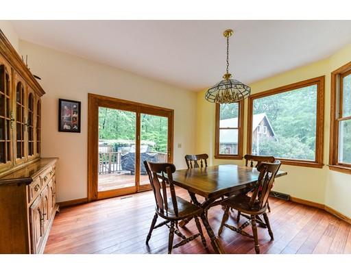 22 Plumbley Rd, Upton, MA 01568 photo 4