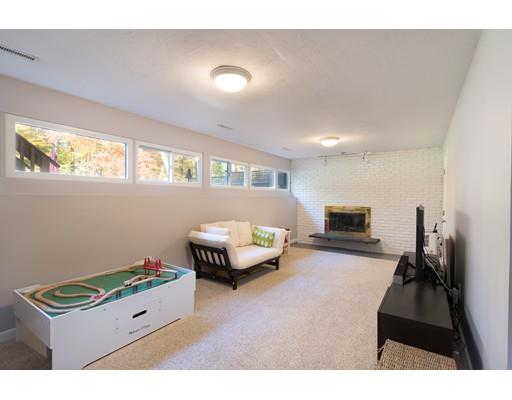 7 Lantern Ln, Natick, MA 01760 photo 4