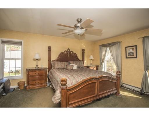 480 Mohawk Rd, Raynham, MA 02767 photo 18