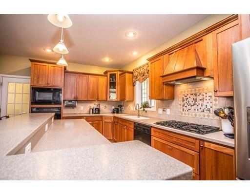 480 Mohawk Rd, Raynham, MA 02767 photo 6