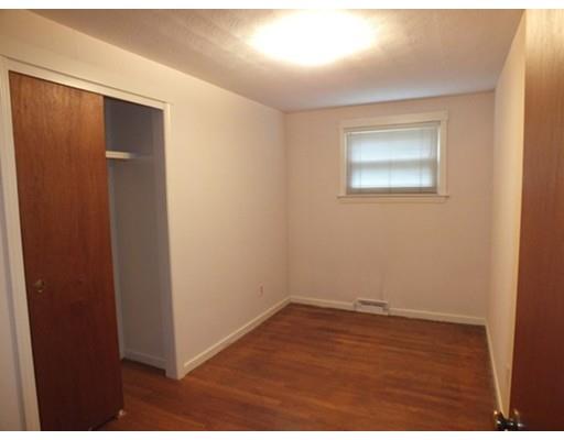 216 Sawmill Rd, Springfield, MA 01118 photo 6