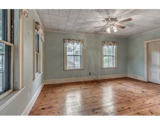 42 Dennison St, Gloucester, MA 01930 photo 9