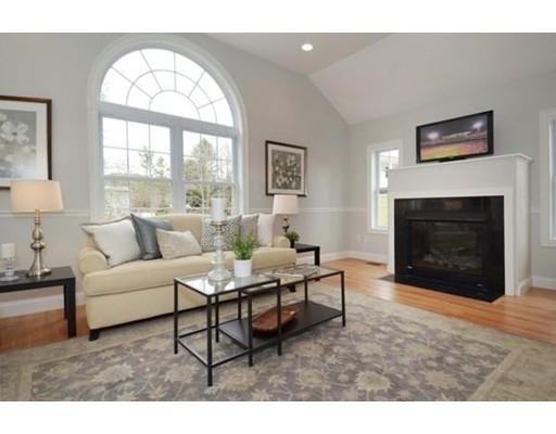 18 Ardmore Dr, Danvers, MA 01923 photo 11