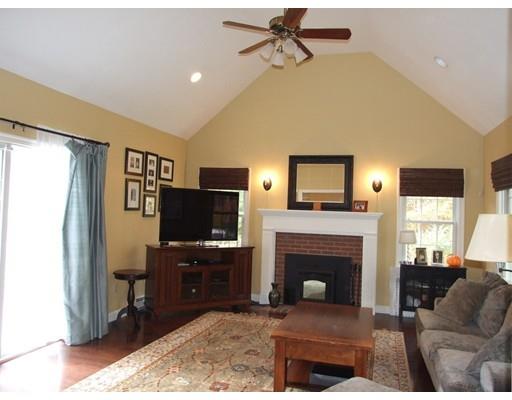 17 Arrowhead Path, Halifax, MA 02338 photo 11