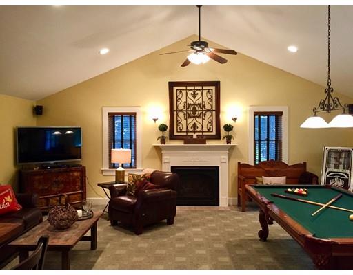 2 Derek Cir, Georgetown, MA 01833 photo 2