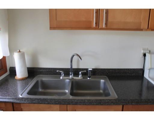 90 Cuff Ave, Springfield, MA 01104 photo 5