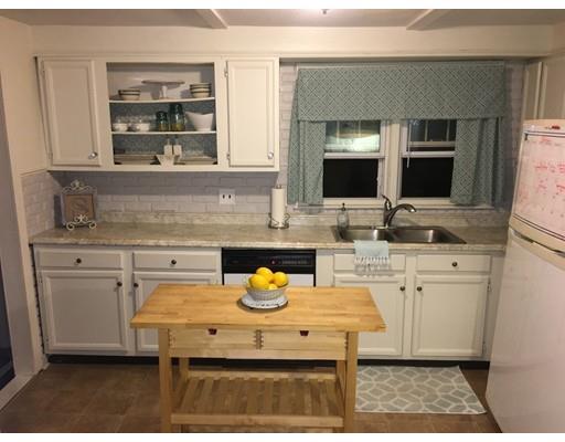 219 Harkness Ave, Springfield, MA 01118 photo 4