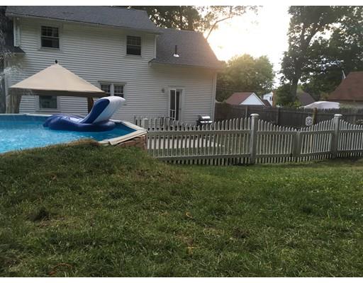 219 Harkness Ave, Springfield, MA 01118 photo 9