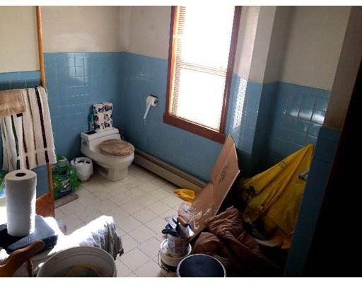 16 Cedar St, Lowell, MA 01852 photo 11