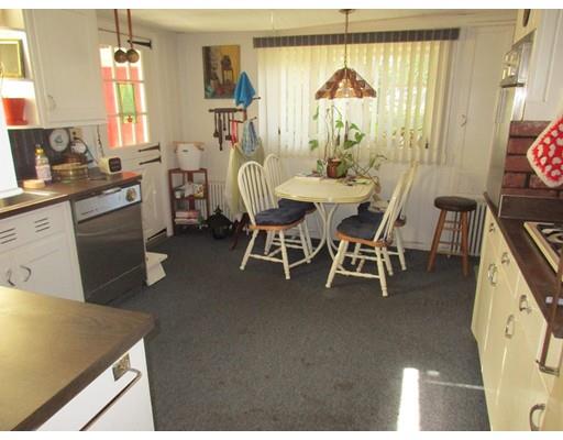 10 Weeden Rd, Fairhaven, MA 02719 photo 8