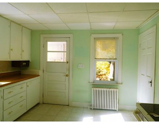 96 Pine View Ave, Worcester, MA 01603 photo 8