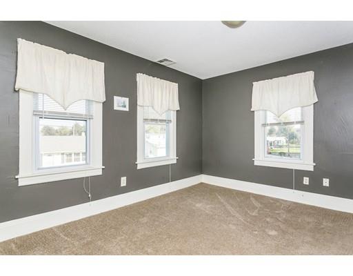 103 Arnold St, Chicopee, MA 01013 photo 10