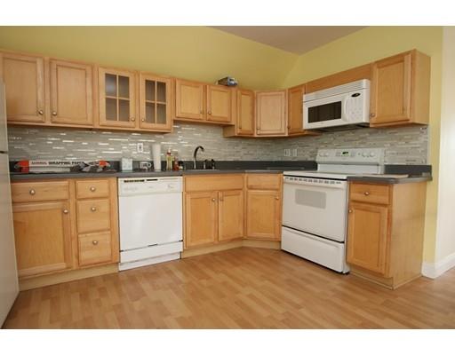 105 Dartmouth St, Everett, MA 02149 photo 5