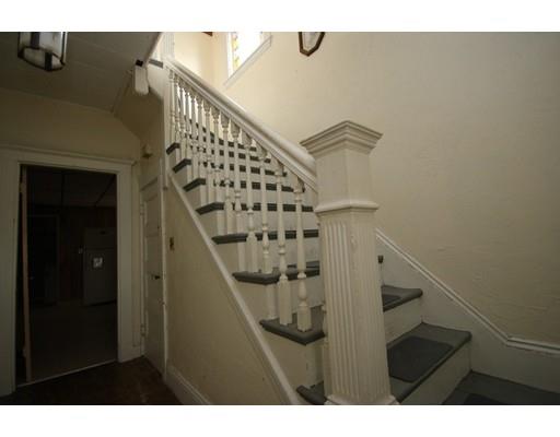 105 Dartmouth St, Everett, MA 02149 photo 4