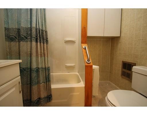 105 Dartmouth St, Everett, MA 02149 photo 17