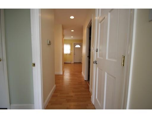 105 Dartmouth St, Everett, MA 02149 photo 8