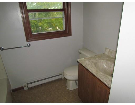 32 Oliver St, Everett, MA 02149 photo 5