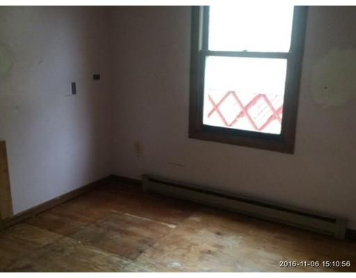 32 Oliver St, Everett, MA 02149 photo 9