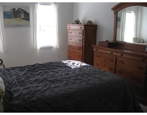 2 Saffron Dr, Worcester, MA 01605 photo 11