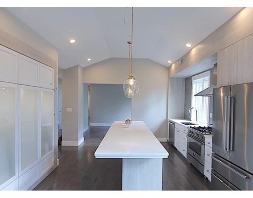 202 Rawson Rd #3, Brookline, MA 02445 photo 6