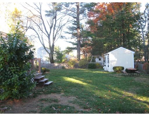 141 Westbrook Dr, Springfield, MA 01129 photo 7