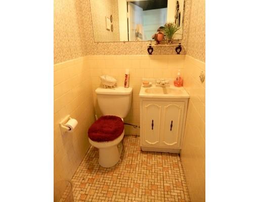 52 Clitheroe St, Lowell, MA 01852 photo 19