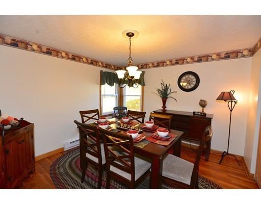 24 Elaine St, Webster, MA 01570 photo 6