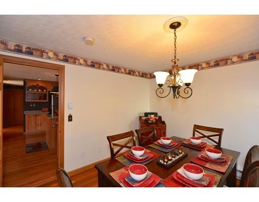24 Elaine St, Webster, MA 01570 photo 7