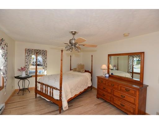 24 Elaine St, Webster, MA 01570 photo 13