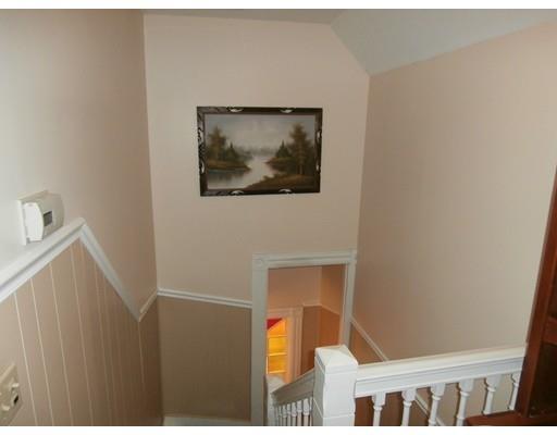112 Muzzy St, Chicopee, MA 01020 photo 15