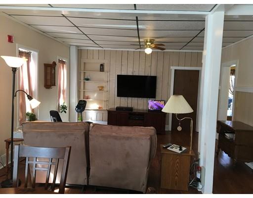 112 Muzzy St, Chicopee, MA 01020 photo 12