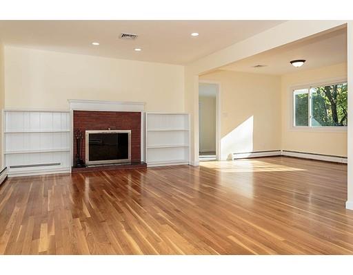 4 Lobao Dr, Danvers, MA 01923 photo 4