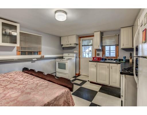 4 Macarthur Rd, Stoneham, MA 02180 photo 16