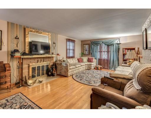 4 Macarthur Rd, Stoneham, MA 02180 photo 10