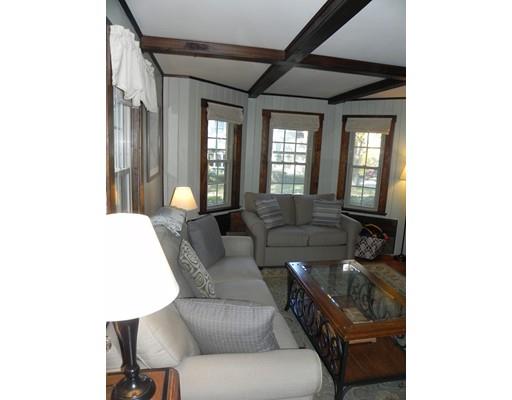 34 Forest St, Danvers, MA 01923 photo 9