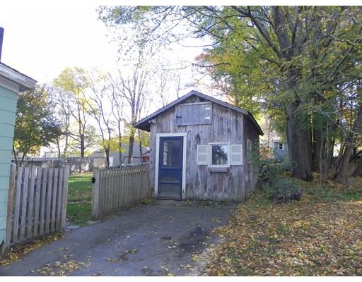 34 Forest St, Danvers, MA 01923 photo 2