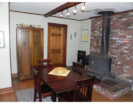 34 Forest St, Danvers, MA 01923 photo 12