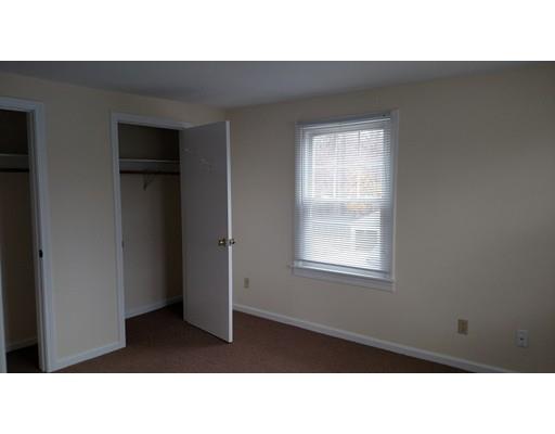 32 Schofield Ave, Dudley, MA 01571 photo 9