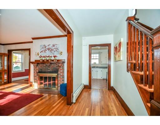 10 Smith Ave, Reading, MA 01867 photo 2