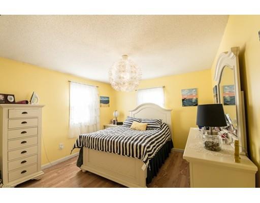 370 Hyde St, Fall River, MA 02720 photo 1
