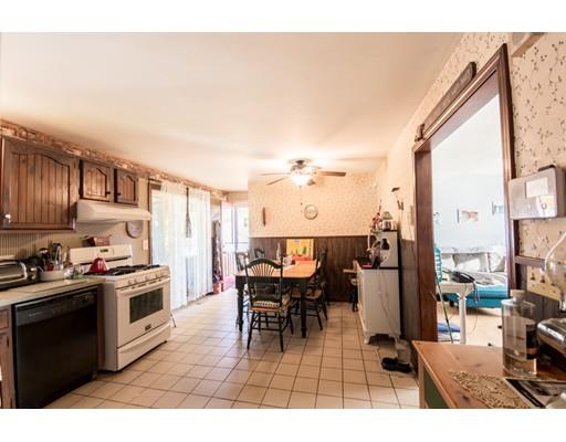 370 Hyde St, Fall River, MA 02720 photo 10