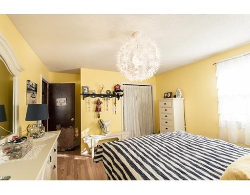 370 Hyde St, Fall River, MA 02720 photo 2