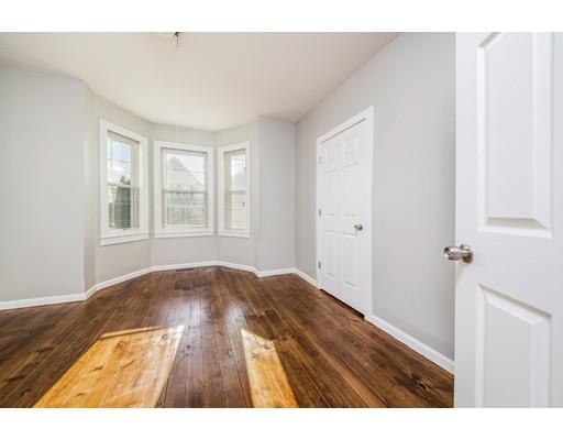 36 Erline St, Chicopee, MA 01013 photo 3