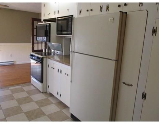 100 Haven Ave, Chicopee, MA 01013 photo 9