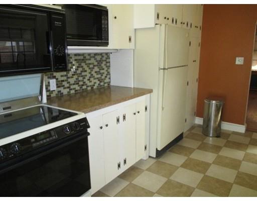 100 Haven Ave, Chicopee, MA 01013 photo 6
