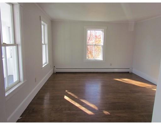 37 Winter St, Barre, MA 01005 photo 9