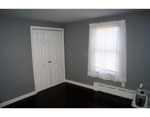 16 Acacia St, Gloucester, MA 01930 photo 6