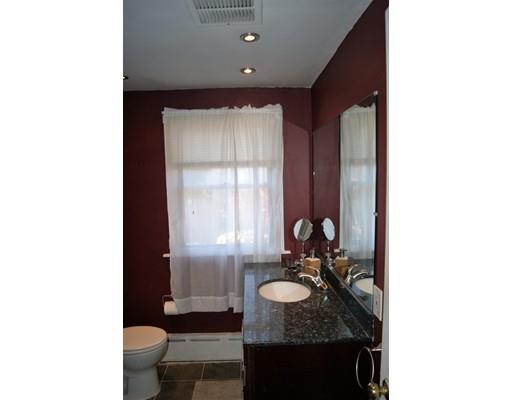 16 Acacia St, Gloucester, MA 01930 photo 5