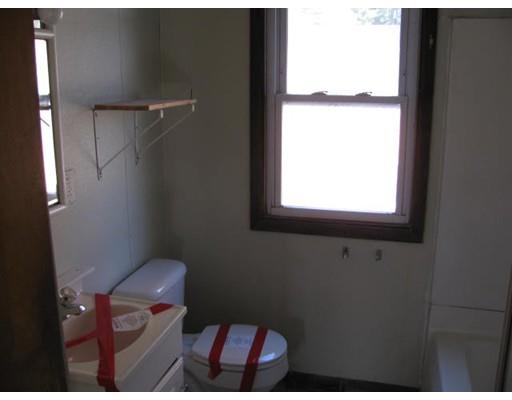 34 Capitol Rd, Springfield, MA 01119 photo 21