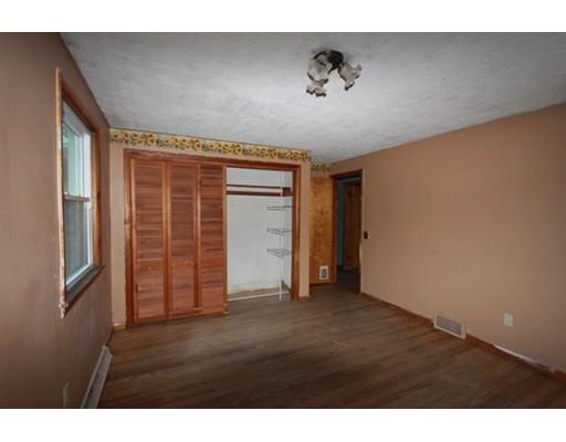 34 Capitol Rd, Springfield, MA 01119 photo 23